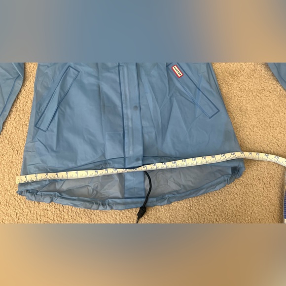 HUNTER - Hooded Waterproof Jacket
NWT/NEW Size XS - Picture 4 of 16
